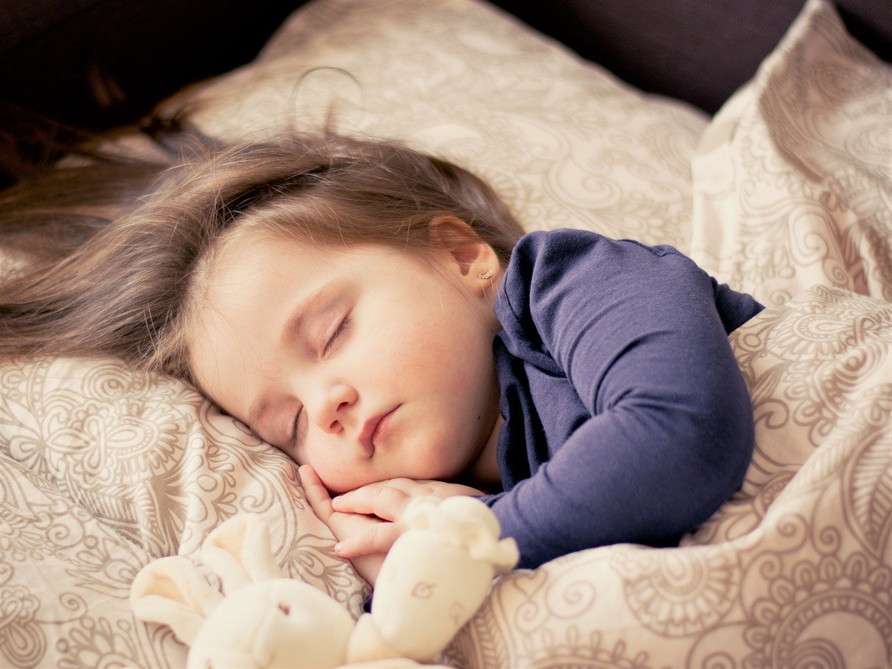Here’s How You Can Help Your Kid Deal With DIPG Sleep Issues