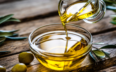 7 Healthy Oils to Cook With, According to Nutritionists